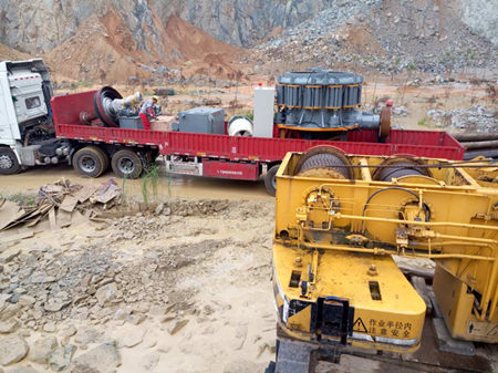 雙金鄂破、圓錐破用于福建時(shí)產(chǎn)500噸花崗巖破碎