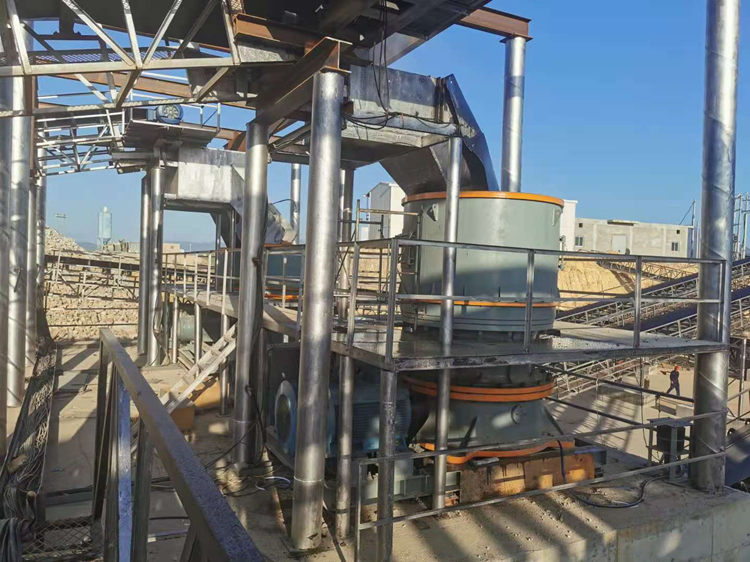 圓錐破碎機(jī)