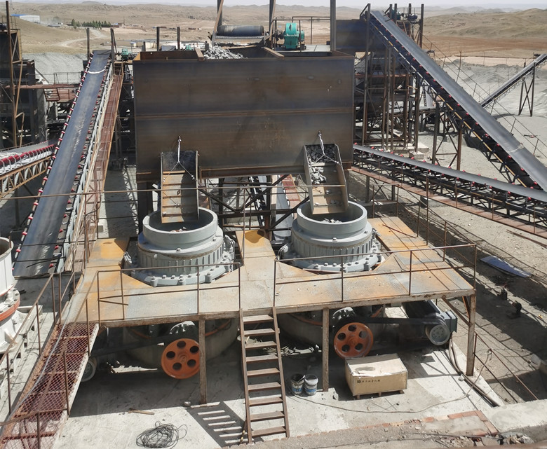 彈簧圓錐破碎機(jī)使用現(xiàn)場