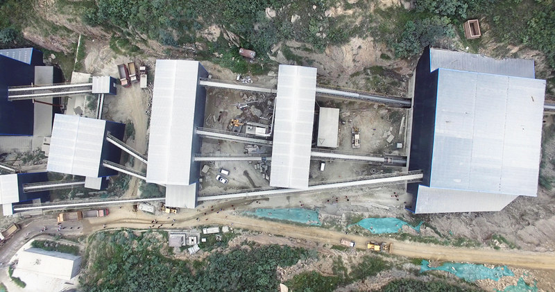 山東泰安時(shí)產(chǎn)1000噸石料生產(chǎn)線