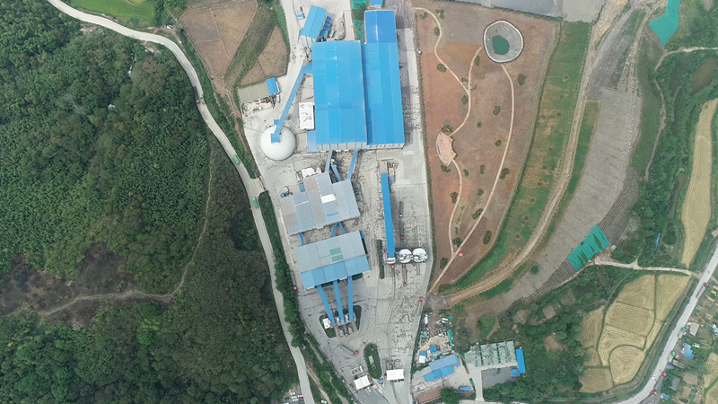 圖為客戶(hù)凝灰?guī)r生產(chǎn)線(xiàn)俯瞰圖