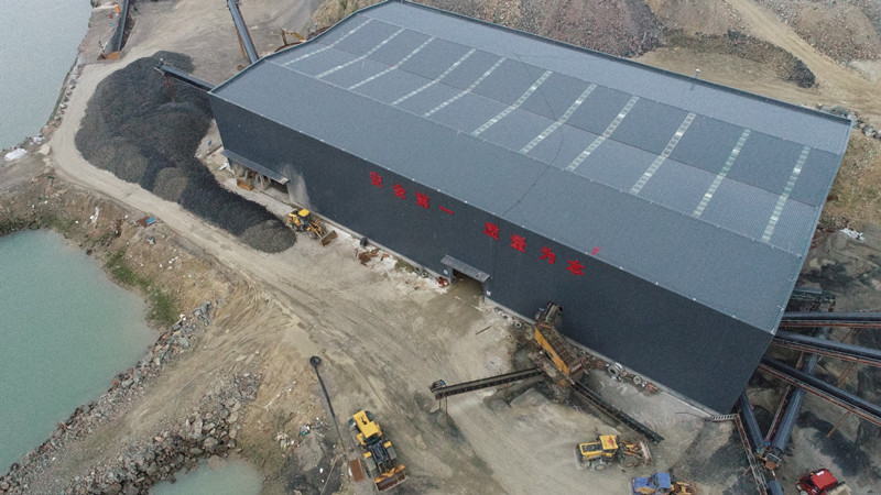 玄武巖生產(chǎn)線現(xiàn)場實(shí)拍圖一