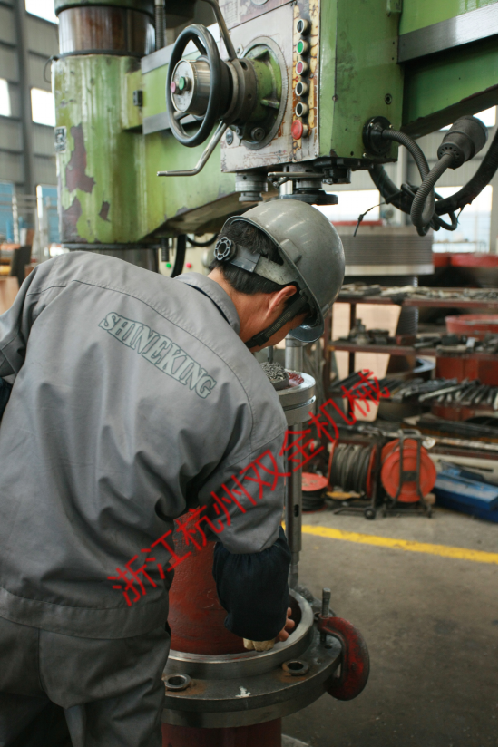 雙金機(jī)械作業(yè)