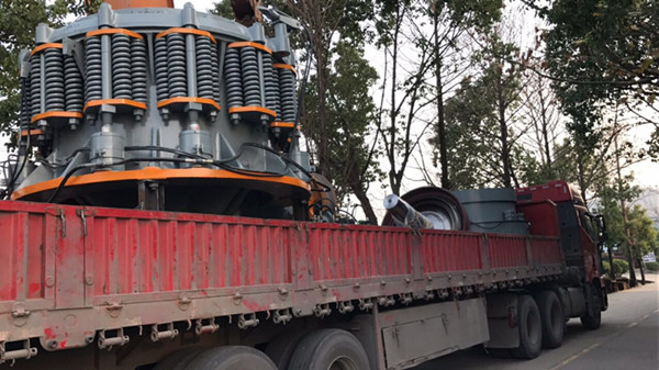 圓錐機(jī)發(fā)貨