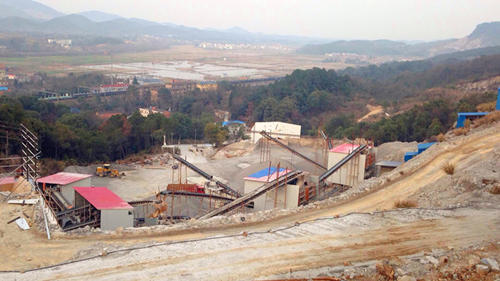 江西九江市雙金機(jī)?¢?00噸每小時石灰石生產(chǎn)線_副本.jpg