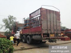 一臺SJ1400圓錐式破碎機(jī)于2014.7.2