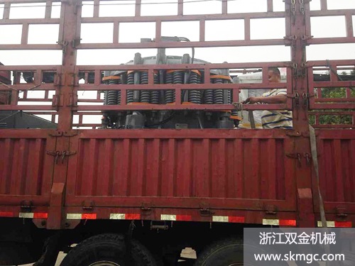 浙江雙金圓錐破碎機(jī) 浙江雙金圓錐破碎機(jī)