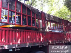 一臺(tái)SJ1400圓錐破碎機(jī)于2014.8.2發(fā)往