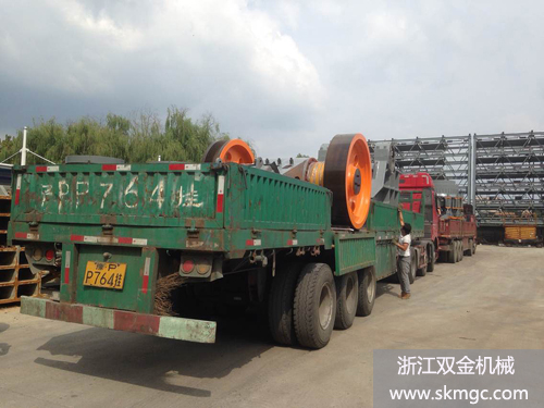 浙江雙金機(jī)械顎式破碎機(jī) 浙江雙金機(jī)械顎式破碎機(jī)