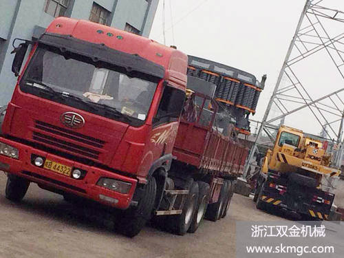 浙江雙金機(jī)械圓錐破碎機(jī) 浙江雙金機(jī)械圓錐破碎機(jī)