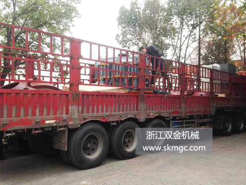 浙江雙金機(jī)械圓錐破碎機(jī)