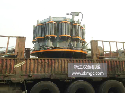 浙江雙金機(jī)械圓錐破碎機(jī)
