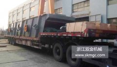 兩臺SJ2YA2460振動篩發(fā)往山東省