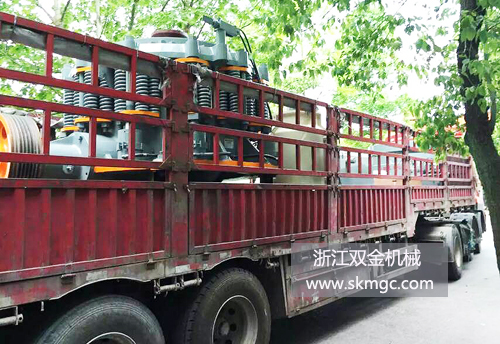 雙金機(jī)械圓錐式破碎機(jī)