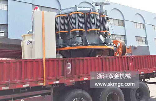 浙江雙金機(jī)械圓錐式破碎機(jī)