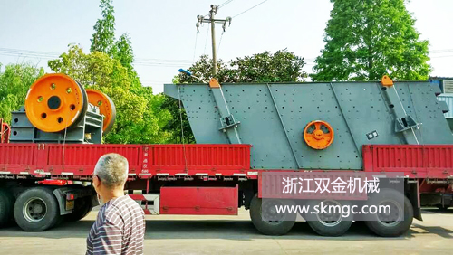 浙江雙金機(jī)械顎式破碎機(jī)，圓振動篩