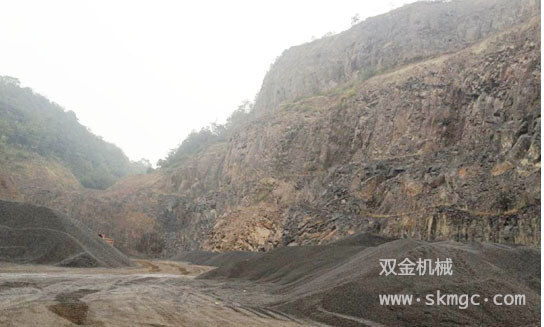 浙江省紹興市嵊州市石料市場