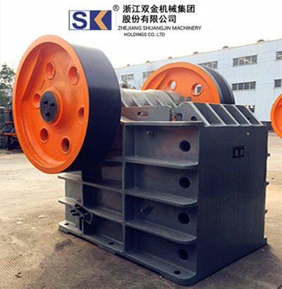 ??€大的顎式破碎機廠家_副本.jpg
