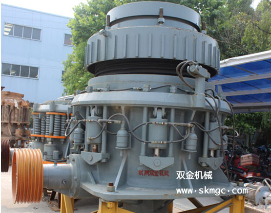 雙金機(jī)械新型制砂機(jī)