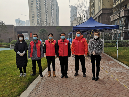 防疫志愿者服務(wù)隊(duì)伍