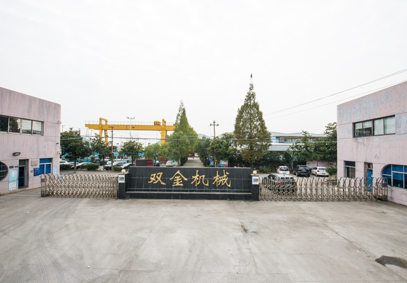 專業(yè)生產(chǎn)破碎機(jī)廠家，開拓石料加工行業(yè)